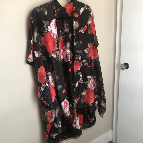 Tops - Short Sleeve Kimono